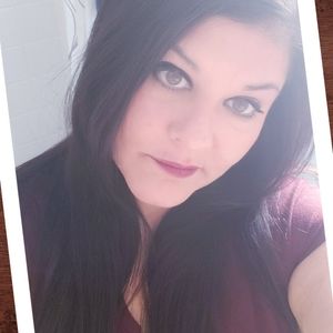 Meet your Posher, Cecilia